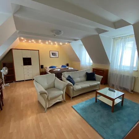 Penzion Le Monde Guest house 3*