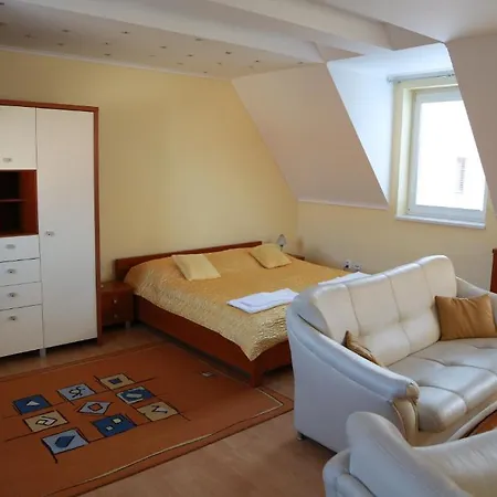 Guest house Penzion Le Monde 3*